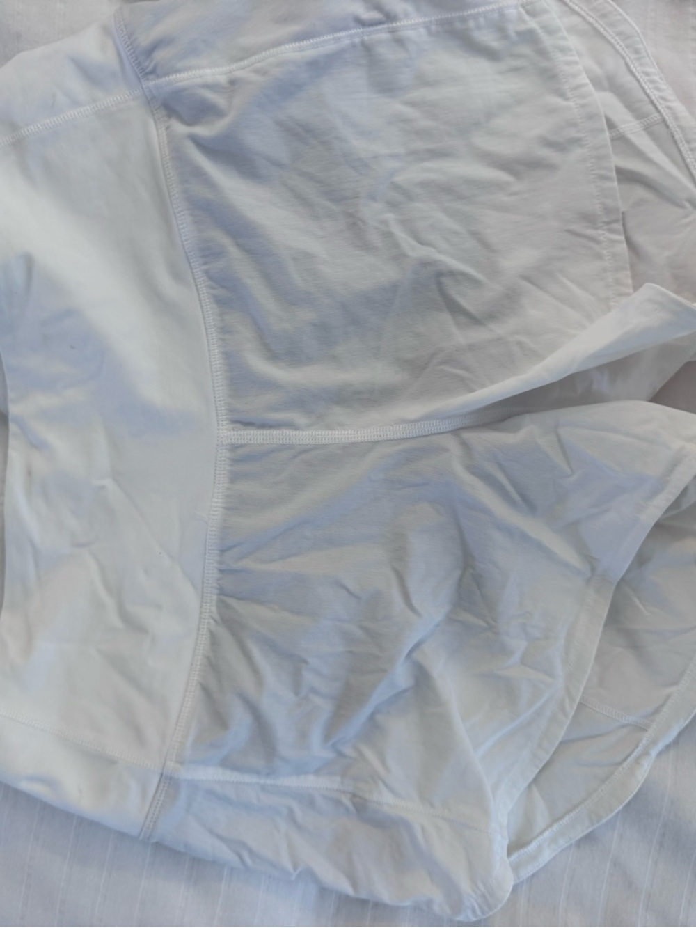 Lululemon White Running Shorts size 4